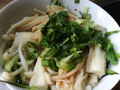 -耍哥串串香(香月湖店)