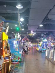 -菲菲羊乐园(临平银泰城店)