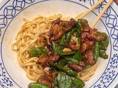 -李与白包子铺(桐梓林店)