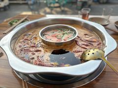 -正南齊北重庆老火锅(光华村直营店)