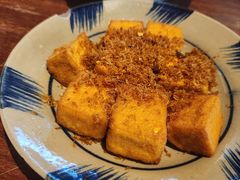 -Cuc Gach Quan Restaurant