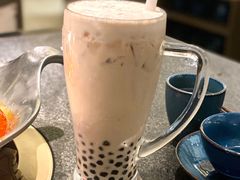 -湊湊火锅·茶憩(打浦桥日月光店)