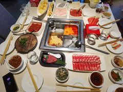 -海底捞火锅(世界城广场店)