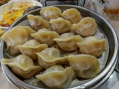 猪肉酸菜蒸饺-宝发园名菜馆