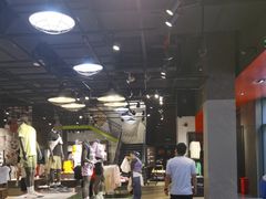 -NIKE武汉品牌体验店