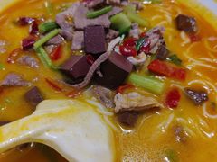 -粉小主·贵州酸汤牛肉粉(南京仙林金鹰店)