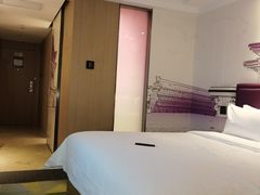 -西安钟楼北大街希尔顿欢朋酒店