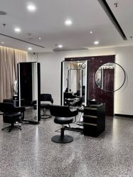 -SWANK SALON
