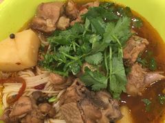 -华中科技大学东三学生食堂