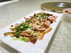猪耳朵-光头匠