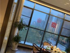 -鸽子侯·家宴·平价海鲜(绿地店)