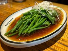 -苹果树下艺术餐厅(宋庄店)