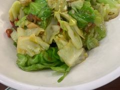 -湖南人家湘菜馆(镇江路店)