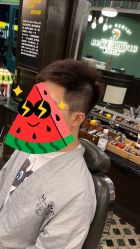 -海文先生国潮烫染男士理发馆