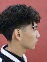 -贝勒爷专业男发