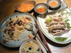 -纳鲁孜·新疆特色餐厅(上海悦荟广场店)