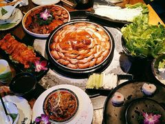 -三人行骨头王火锅(长寿店)