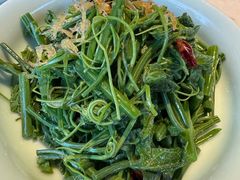 香酥虾皮丝瓜尖-小吊梨汤·北京菜·烤鸭(双井乐成中心店)