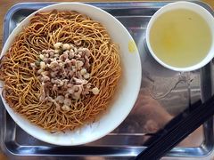 虾仁肉丝两面黄-裕兴记·三虾面(西北街总店)