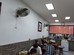 大堂-小麻抄手(共建路店)