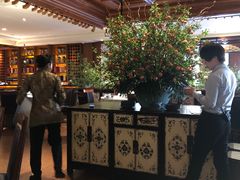 -八府香鸭·啫啫煲(华山路店)