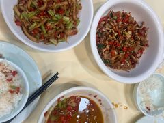 -笨罗卜浏阳菜馆(龙华鹏润达店)