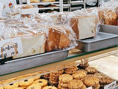 -爱德顺糕点食屋(利民道店)