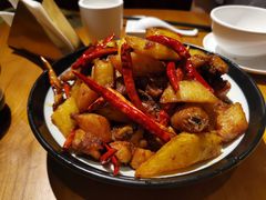 头牌干椒鸡-隔壁老王·家常云南菜(花巷店)