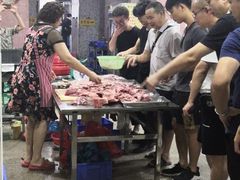 -标记美食新鲜猪杂(兴南大道店)