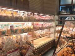 -山崎面包(静安久光店)