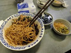 -梅溪·小伙子干挑面(安吉总店)