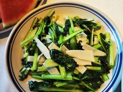 -八府香鸭·啫啫煲(华山路店)