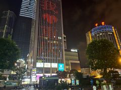 -观音桥步行街