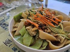 -壹阁胡羊焖饼(特色小吃街店)
