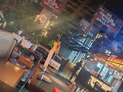 -蚝堡海鲜·威海菜·海肠捞饭·烧烤·亚洲吃蚝公司(幸福门店)