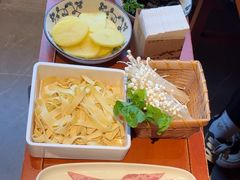 -老员外骨汤火锅(海州古城店)