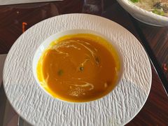 奶油南瓜汤-YUE·6·西式融合餐厅(外滩六号店)