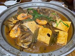 -东来菜馆•手抓海鲜家常菜•海鲜锅贴(鸽子窝店)