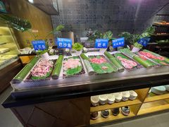 -领鲜活海鲜榴莲自助火锅(东门店)