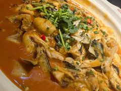 -魏铭鱼头捞饭(晋阳路店)