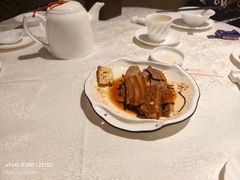 -荣粤酒家·融合粤菜·海鲜火锅