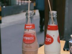 豆奶-沪西老弄堂面馆(定西路店)