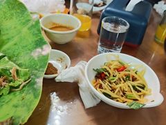 -沐毫傣泐云南菜孔雀宴•手抓饭傣味烧烤(曼听公园店)