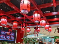 -鲁员外地锅鸡地锅鱼(龙湖江东天街店)