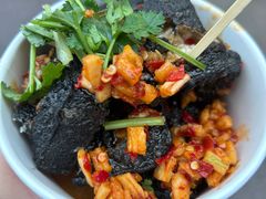 -黑色经典臭豆腐·湖南特产(步行街店)