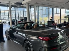 -杭州中升之星奔驰4S店(滨江店)