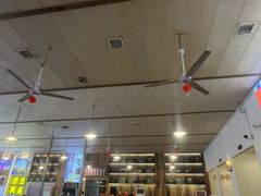 -冶建镜子·中国龙虾王(总店)