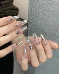 -兔猫ToMoreNails美甲美睫