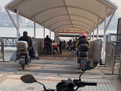 -丹东路渡口(轮渡站)