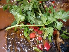 红烧鱼头-王家土菜馆(霍山县店)